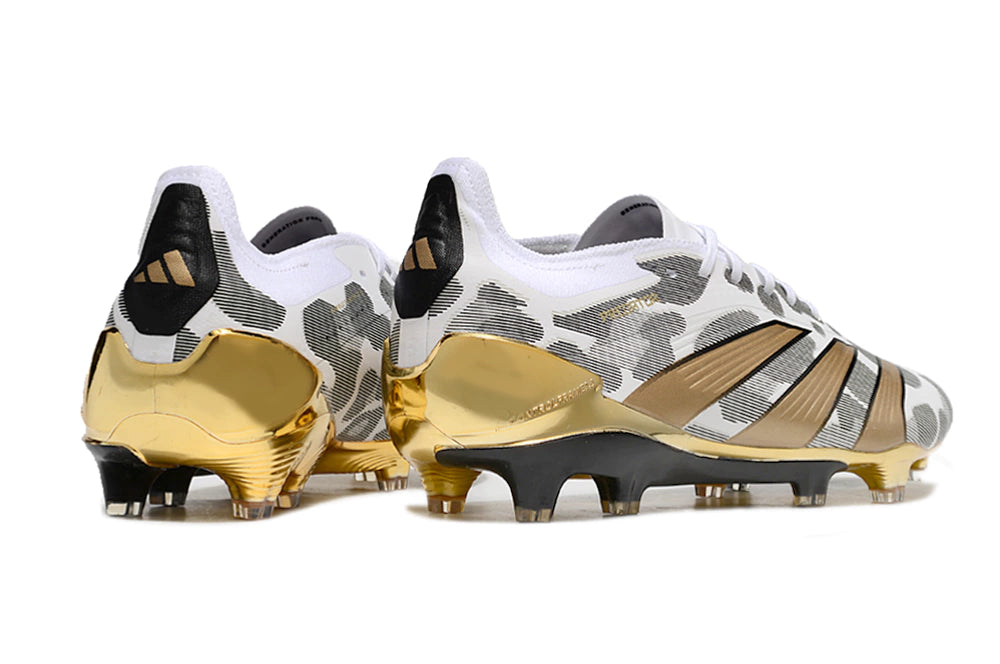 Chuteira Adidas Predator Elite Campo FG - Branco/Preto/Dourado