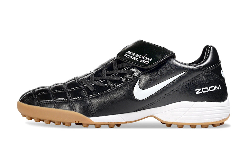 Chuteira Nike Total 90 Society - Preto