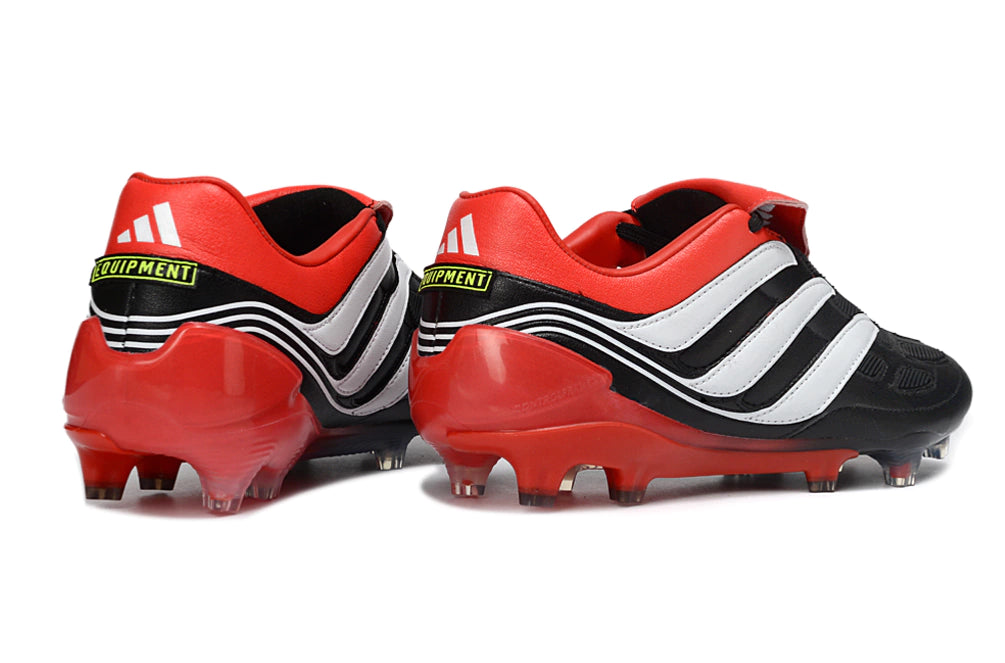 Chuteira Adidas Predator Precision FG - Preto/Branco