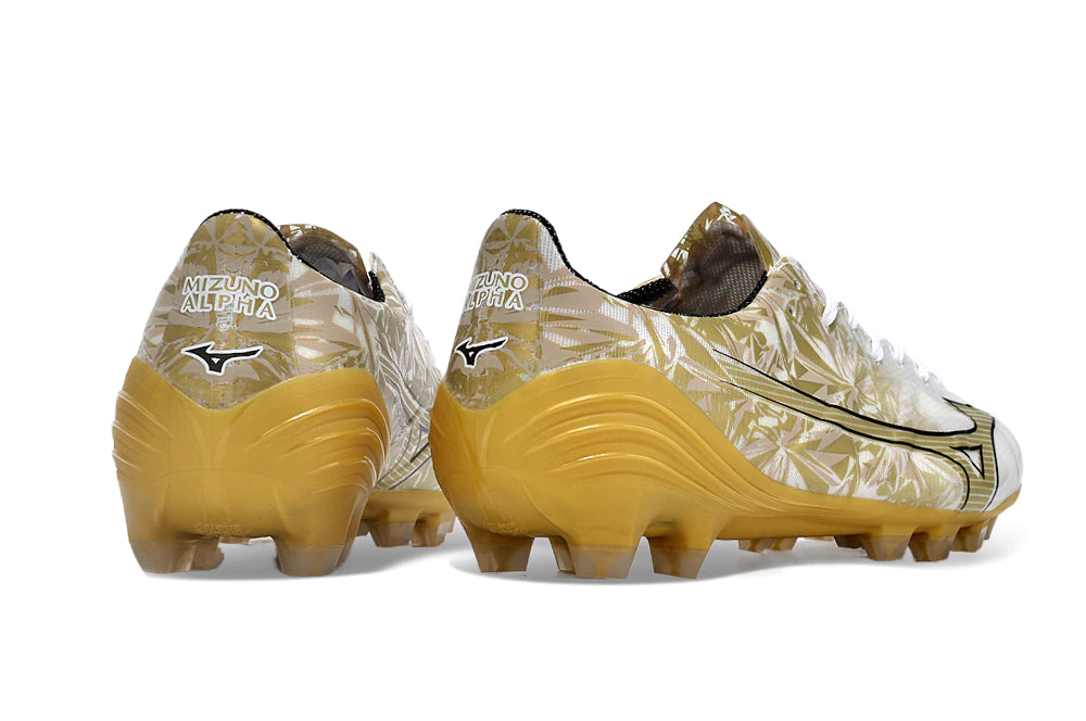 Chuteira Mizuno Alpha Japan FG - Dourado