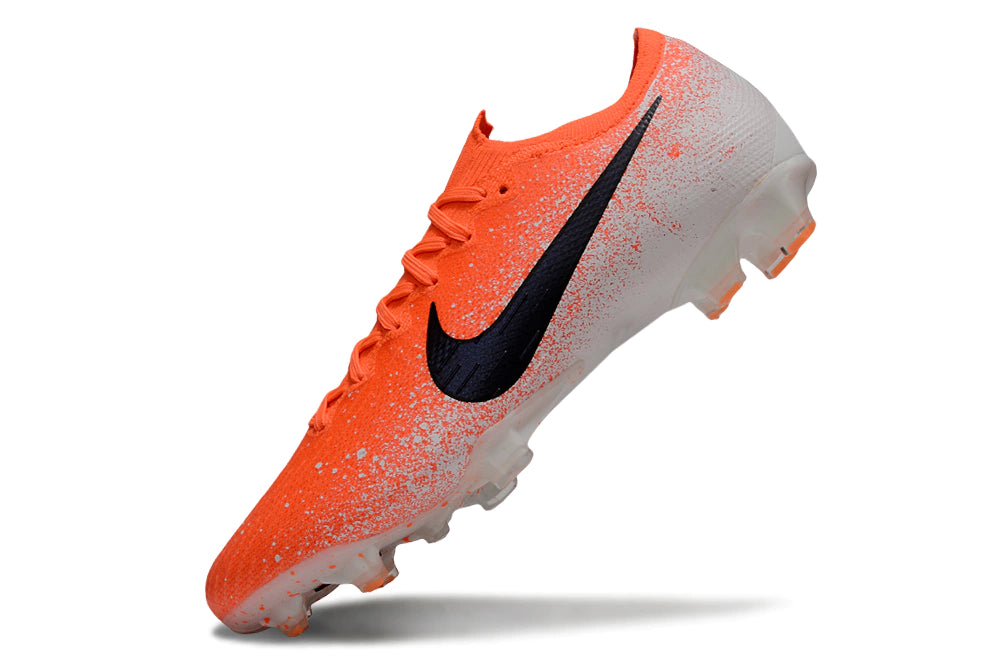 Chuteira Nike Air Zoom Mercurial Vapor 13 Elite FG - Laranja/Branco
