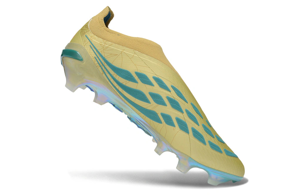 Chuteira Adidas Predator Laceless 26 Elite FG - Dourada