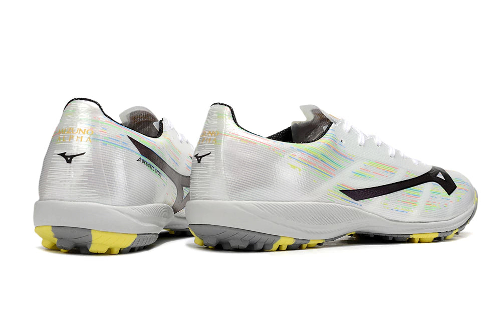 Chuteira Mizuno Alpha Made in Japan Society - Branco/Amarelo