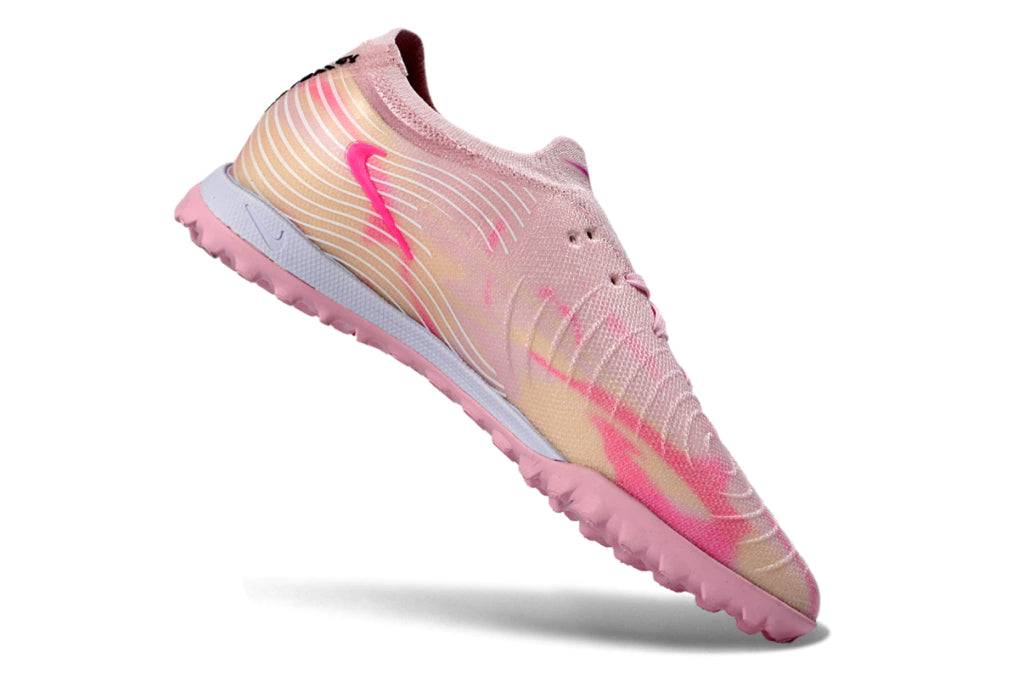Chuteira Nike Phantom GX 2 Elite Society TF - Rosa