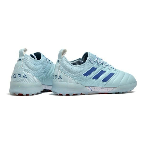 Chuteira Adidas Copa 20.1 Society - Azul claro