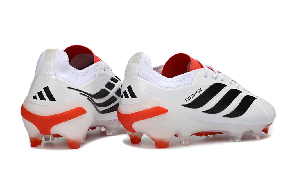 Chuteira Adidas Predator Elite 26 Campo FG - Branco