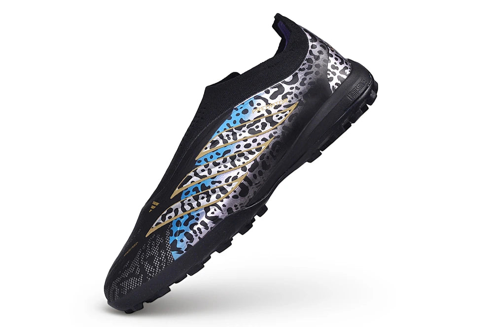 Chuteira Adidas Predator 26 Laceless TF - Preto