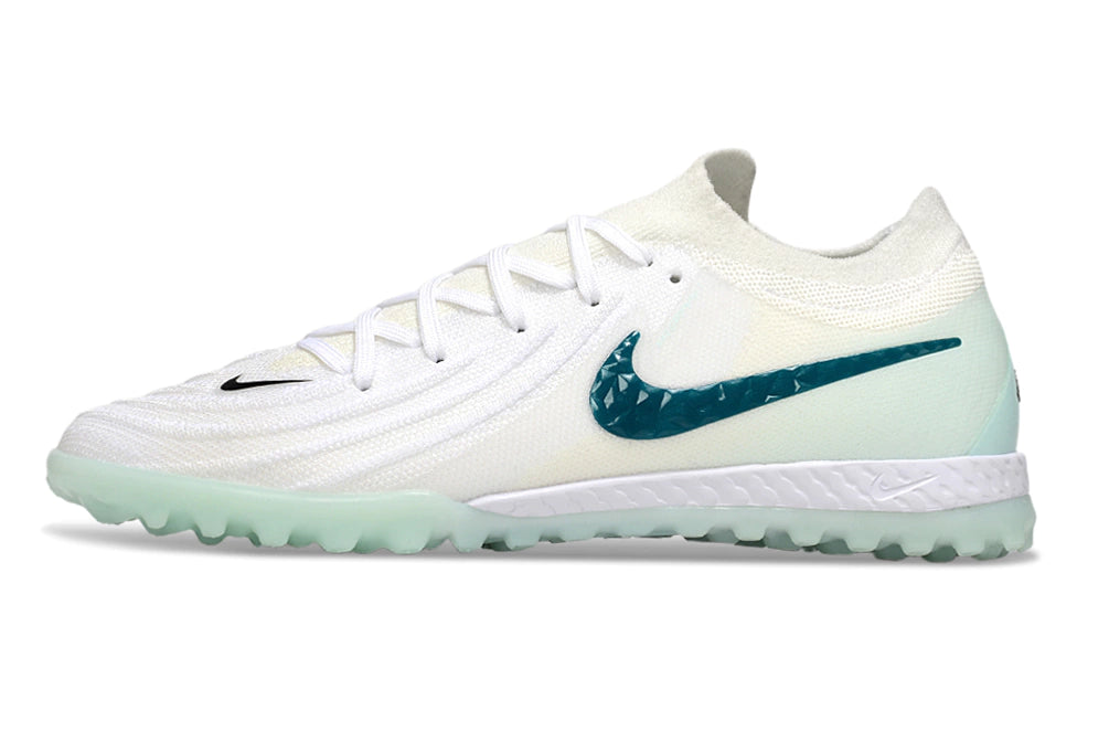 Chuteira Nike Phantom GX 2 Elite Society TF "Chromatic"