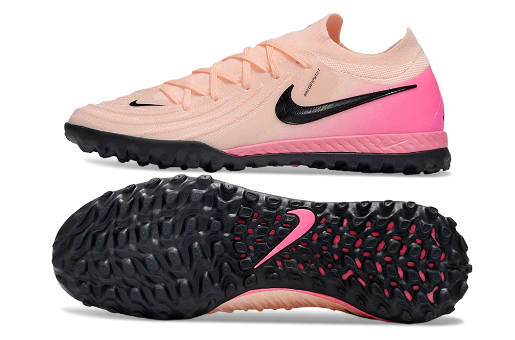 Chuteira Nike Phantom GX 2 Elite Society TF - Rosa
