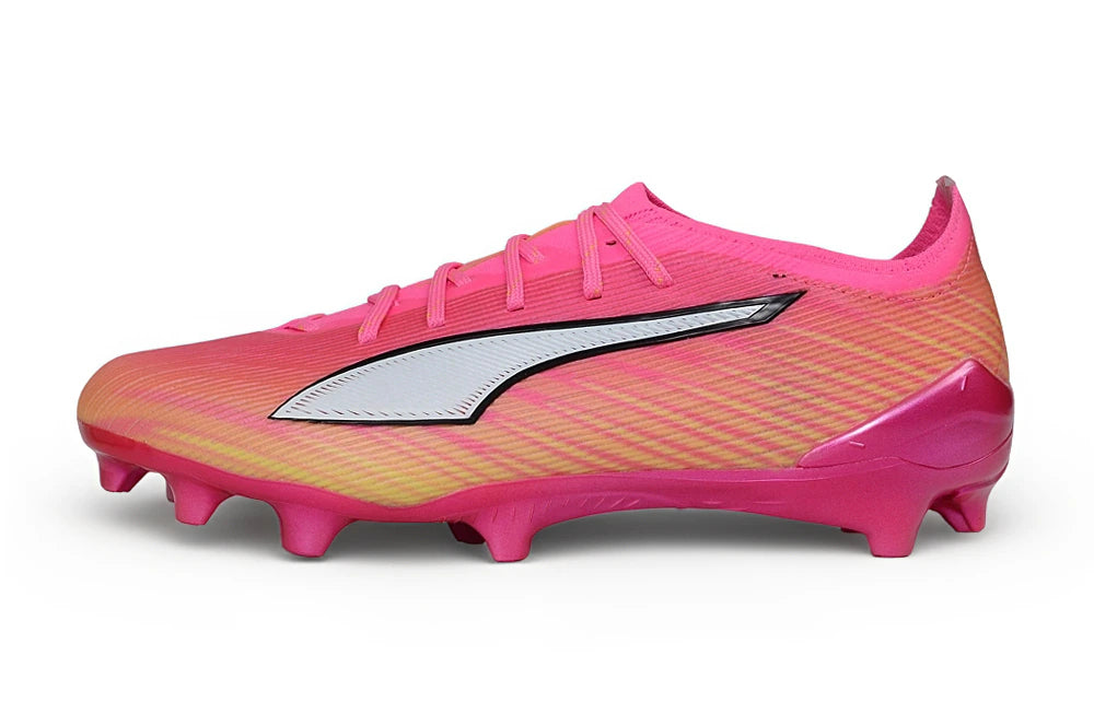 Chuteira Puma Ultra 5 Carbon FG - Rosa