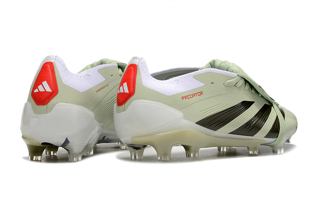 Chuteira Adidas Predator Elite Campo FG - Bege/Preto/Branco