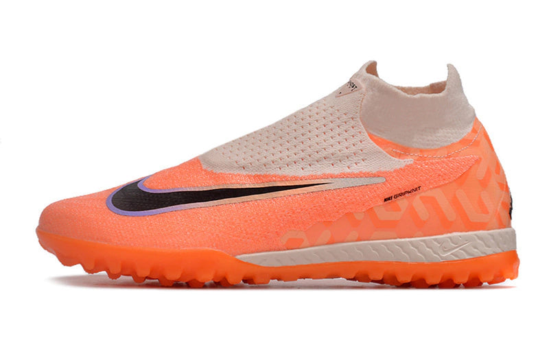 Chuteira Nike Phantom GX DF Society TF "United Pack"