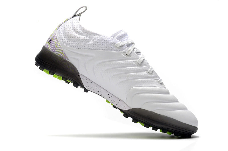 Chuteira Adidas Copa 20.1 Society "Uniforia"
