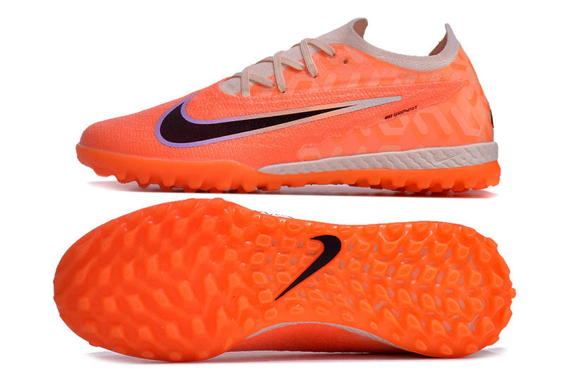 Chuteira Nike Phantom GX Elite Society TF "United Pack"