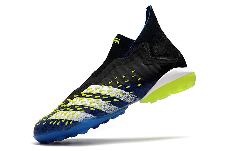 Chuteira Adidas Predator Freak+ Society "Superlative"