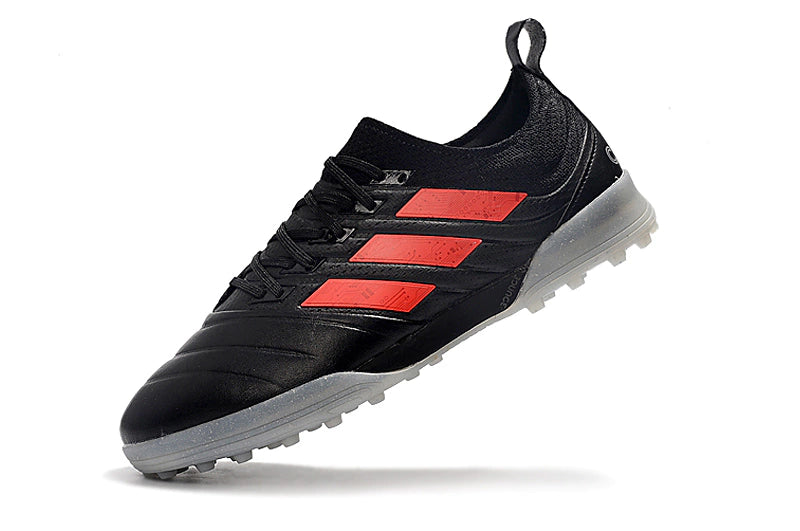 Chuteira Adidas Copa 20.1 Society - Preto/Vermelho