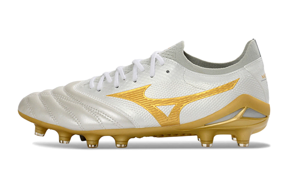 Chuteira Mizuno Morelia Neo 4 Campo - Branco/Dourado