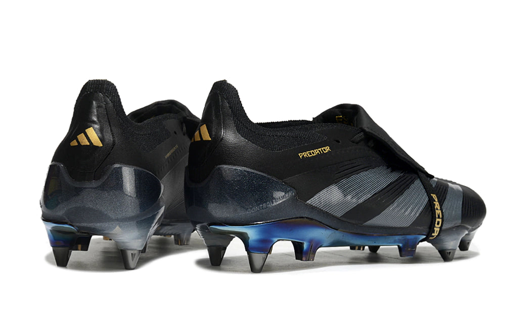 Chuteira Adidas Predator Elite Tongue SG - Preto/Dourado
