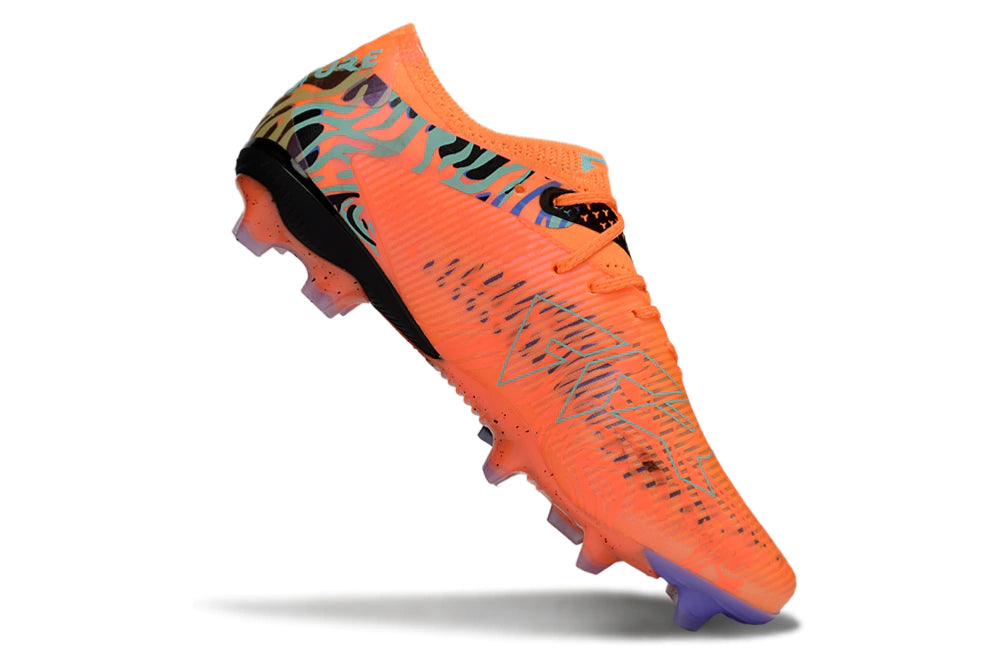 Chuteira Puma Future 8 Ultimate Low Campo FG "Creativity"