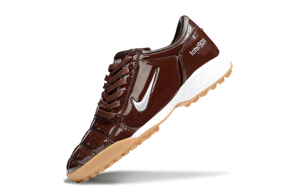Chuteira Nike Total 90 Society - Marrom