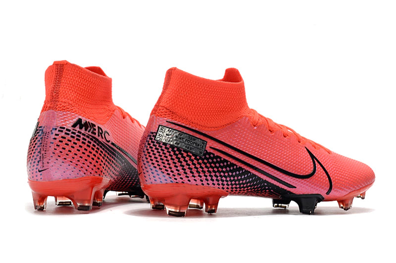 Chuteira Nike Air Zoom Mercurial Superfly 7 Elite Campo - Rosa/Preto