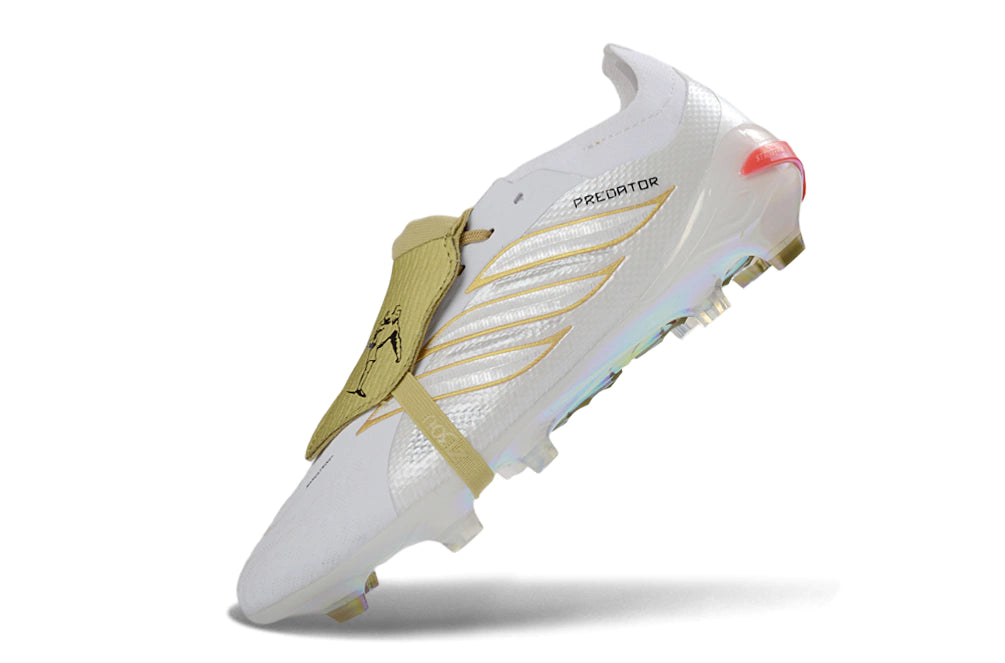 Chuteira Adidas Predator Tongue 26 Elite FG - Branco