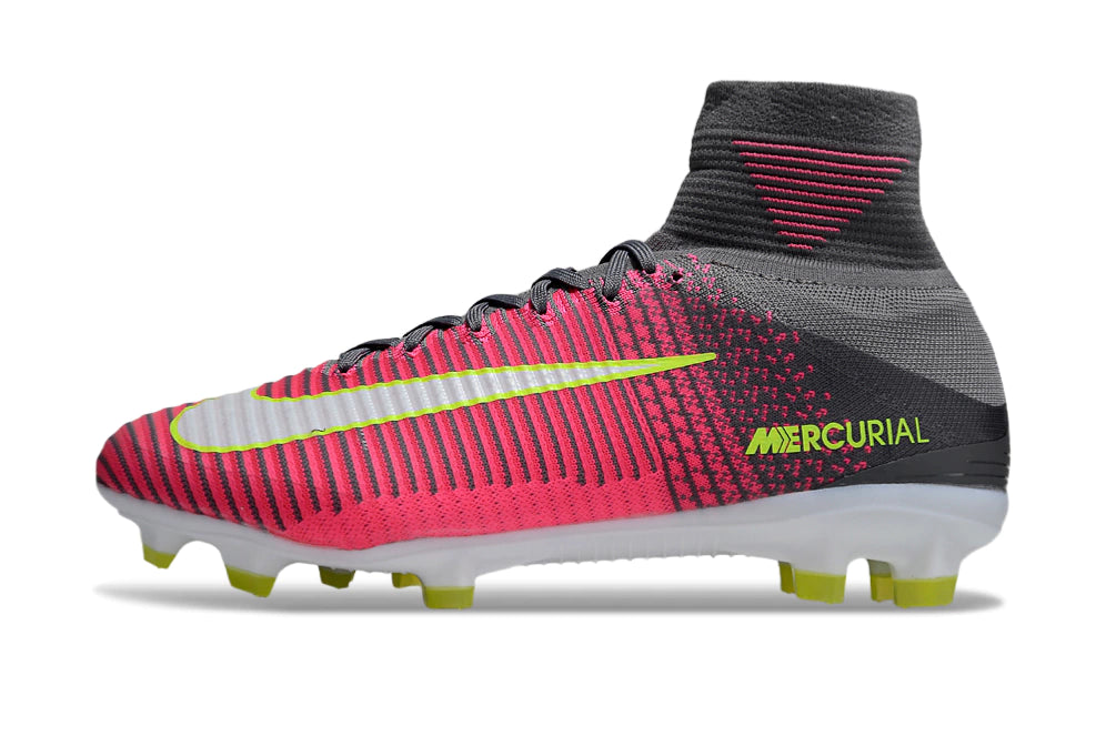 Chuteira Nike Mercurial Superfly 5 Elite Campo - Rosa