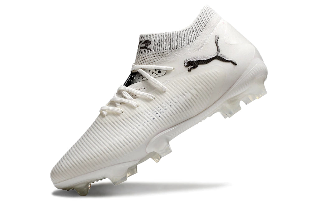 Chuteira Puma Future 8 Ultimate Botinha Campo FG - Branco/Preto