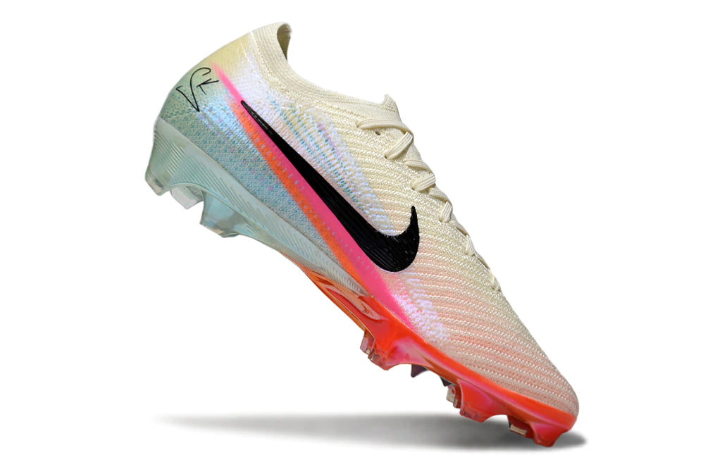 Chuteira Nike Air Zoom Mercurial Vapor 16 Elite FG "Sam Kerr"
