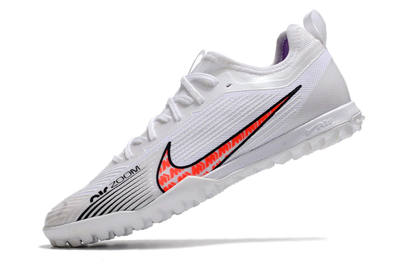 Chuteira Nike Mercurial Vapor 15 Pro Society - Branco/Preto/Laranja