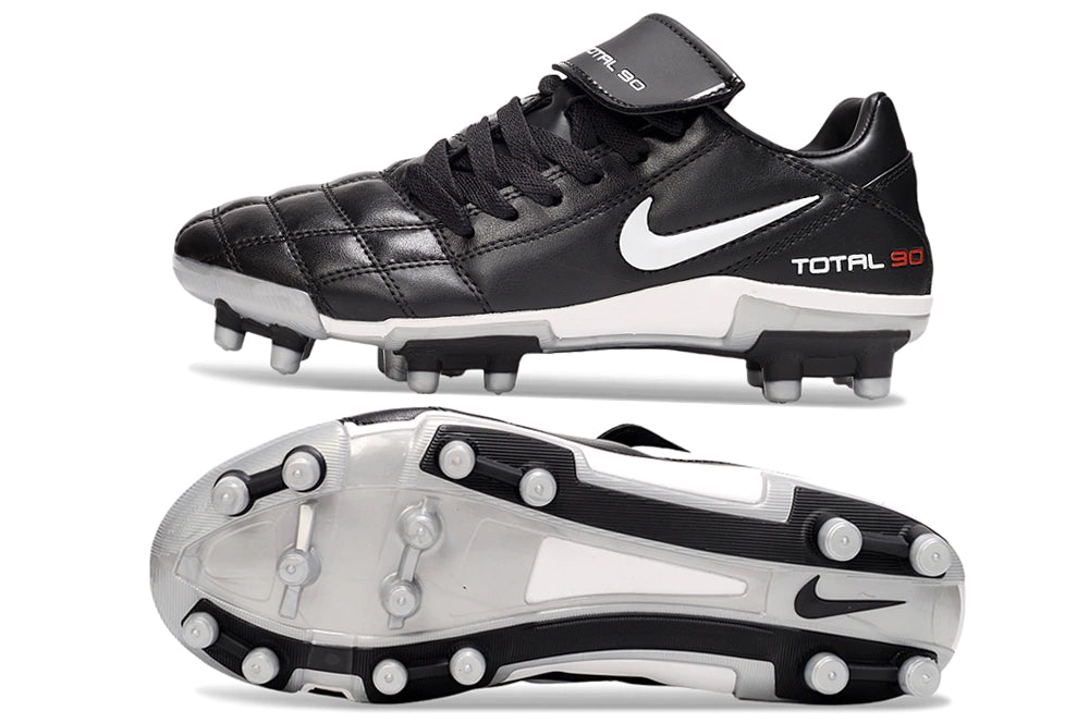 Chuteira Nike Total 90 Campo - Preto/Branco
