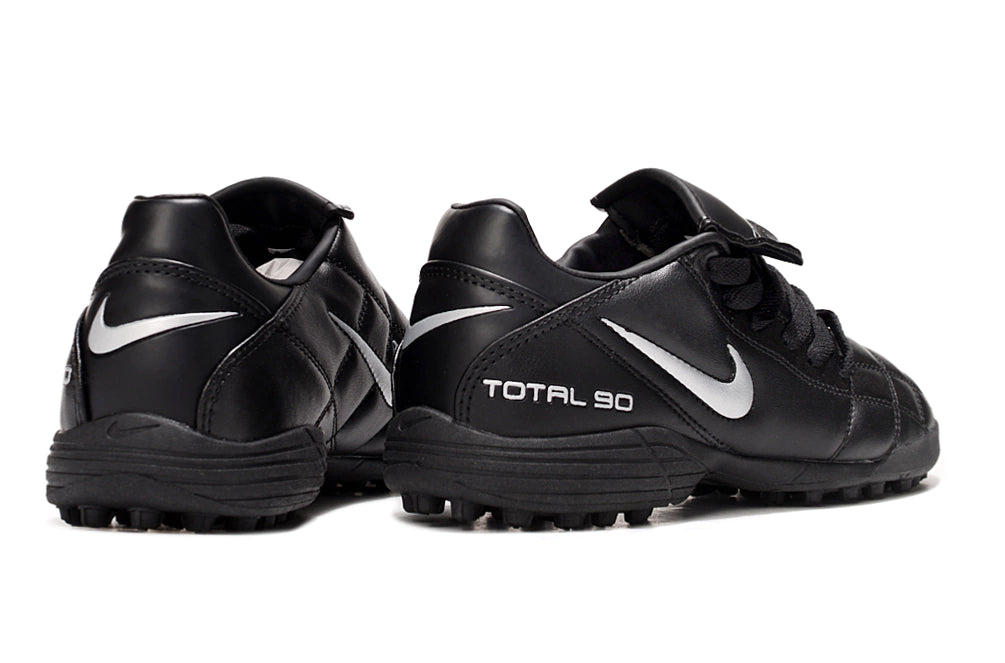 Chuteira Nike Total 90 Society - Preto