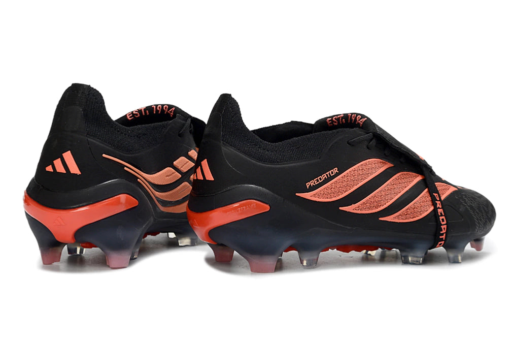 Chuteira Adidas Predator Tongue 26 Elite FG - Preto