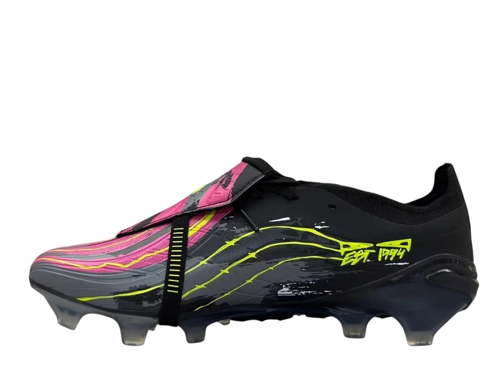 Chuteira Adidas Predator Tongue 26 Elite FG - Preto