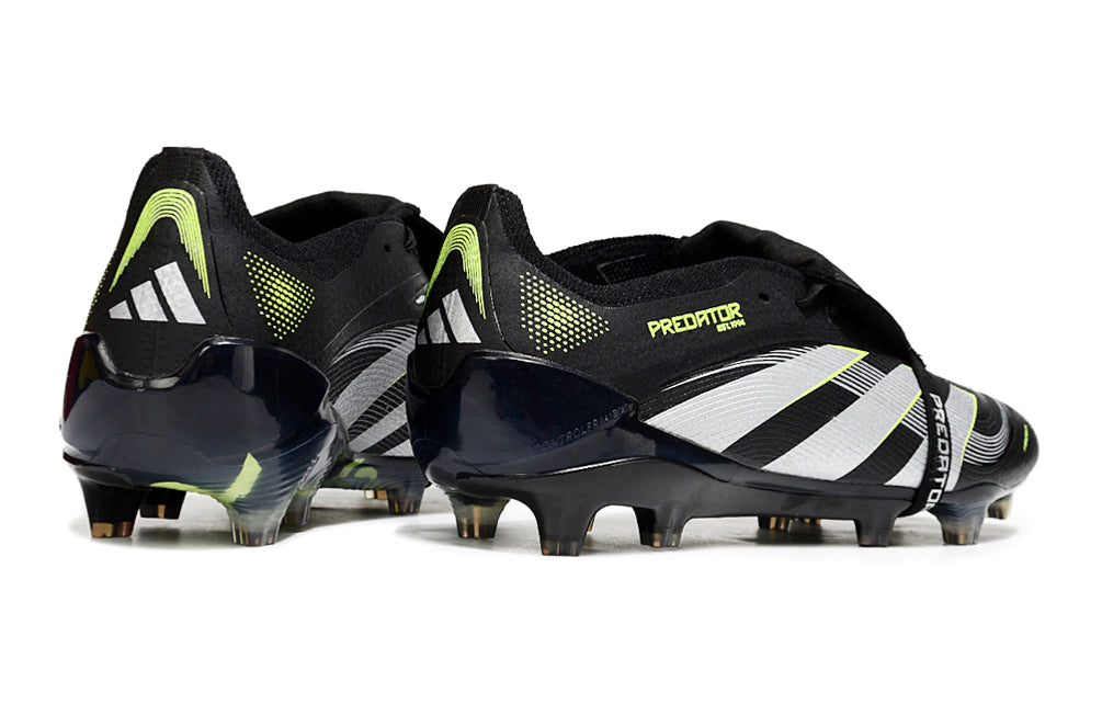 Chuteira Adidas Predator Elite Tongue 25 Campo - Preto/Branco