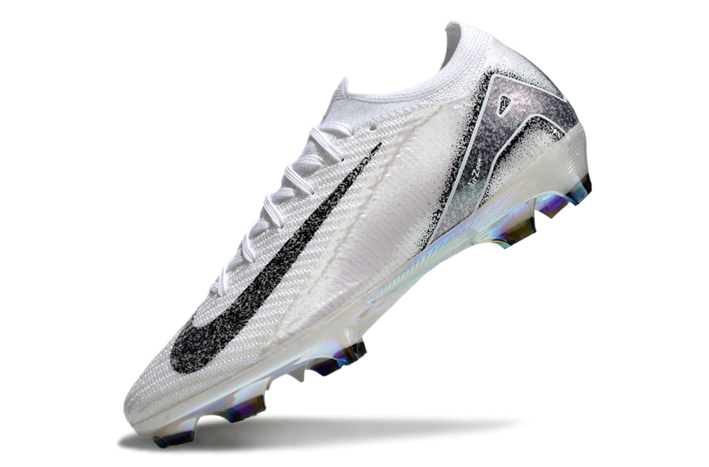 Chuteira Nike Air Zoom Mercurial Vapor 16 Elite FG - Branco/Preto