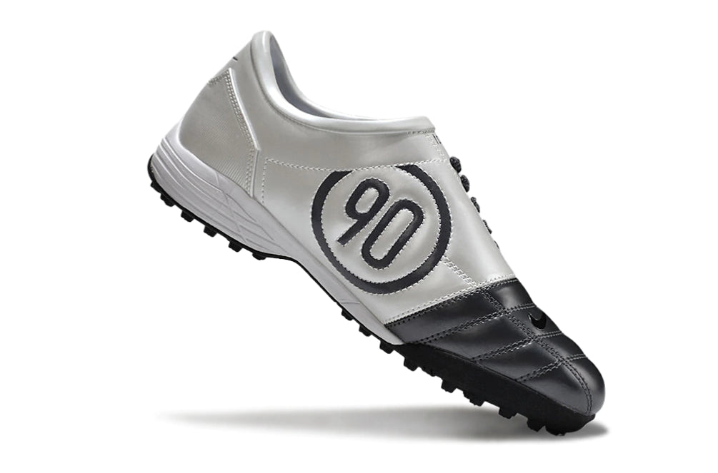 Chuteira Nike Total 90 Society - Branco/Cinza/Preta
