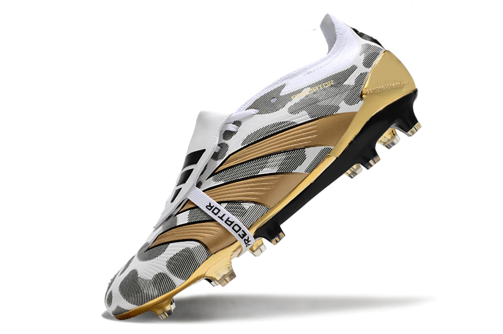 Chuteira Adidas Predator Elite Campo FG - Preto/Dourado