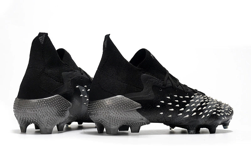 Chuteira Adidas Predator Freak.1 Campo FG "Superstealth"
