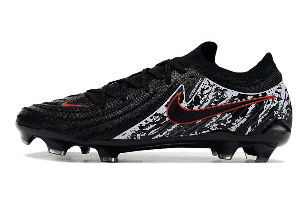 Chuteira Nike Campo Phantom GX2 Elite Campo FG - Preto/Branco