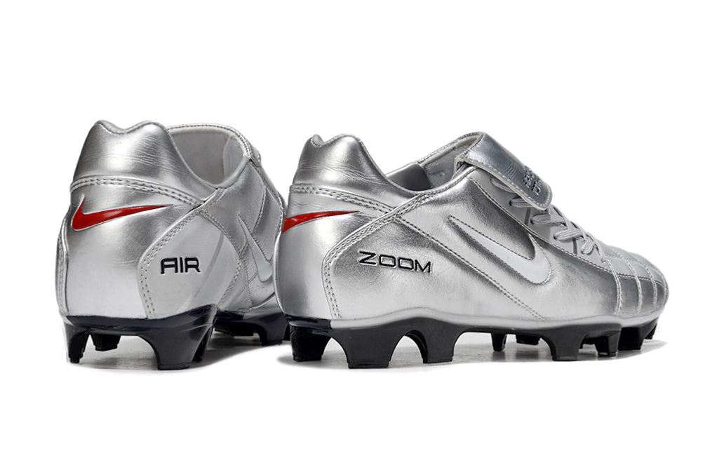 Chuteira Nike Total 90 Campo - Prata