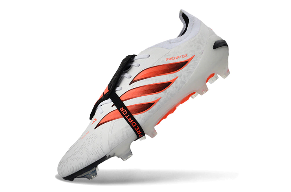 Chuteira Adidas Predator Tongue 26 Elite FG