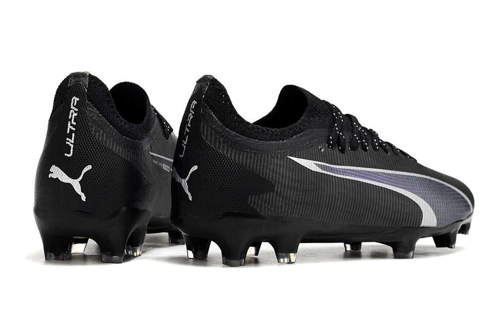 Chuteira Puma Ultra Ultimate Campo FG - Preto/Branco