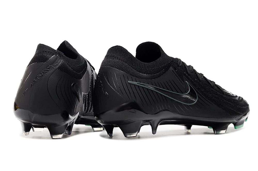 Chuteira Nike Phantom GX2 Elite Campo FG - Preto