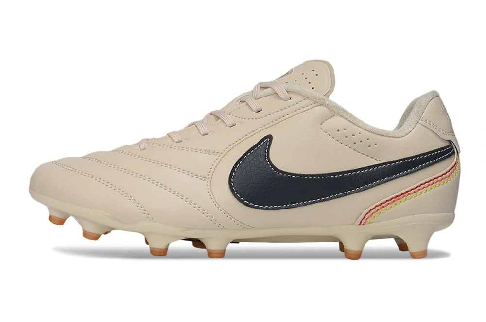 Chuteira Nike Tiempo Ligera Pro FG