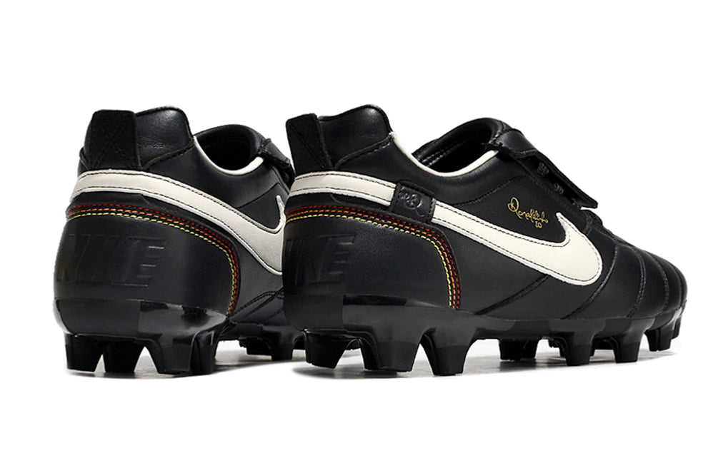 Chuteira Nike Tiempo Legend 10R Elite Campo - Preto/Branco