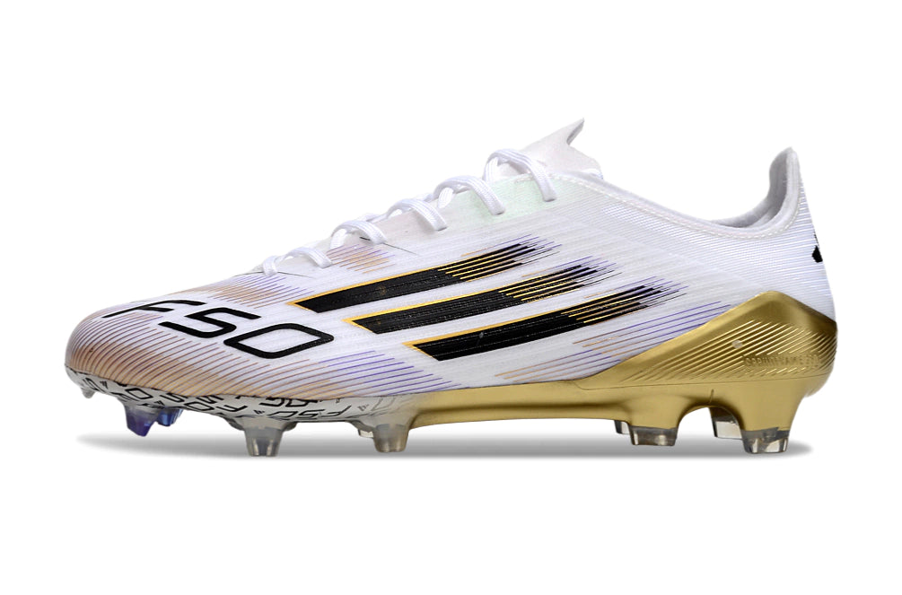 Chuteira Adidas F50 X Campo - Branco/Dourado
