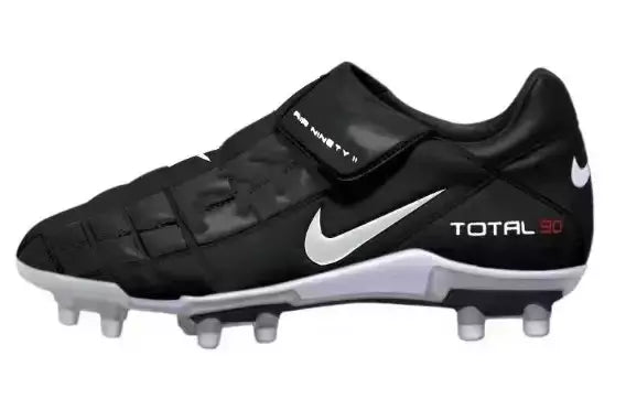 Chuteira Nike Total 90 Campo - Preto