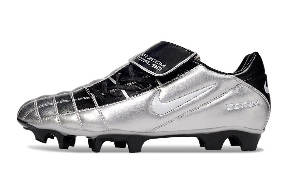 Chuteira Nike Total 90 Campo - Prata/Preto