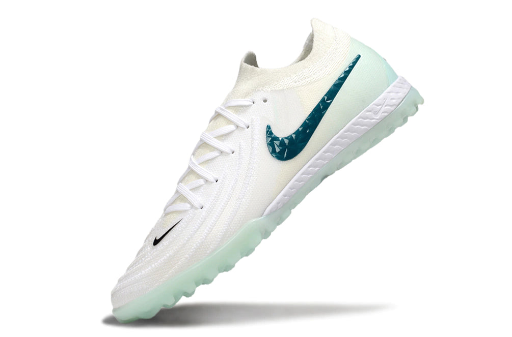 Chuteira Nike Phantom GX 2 Elite Society TF "Chromatic"